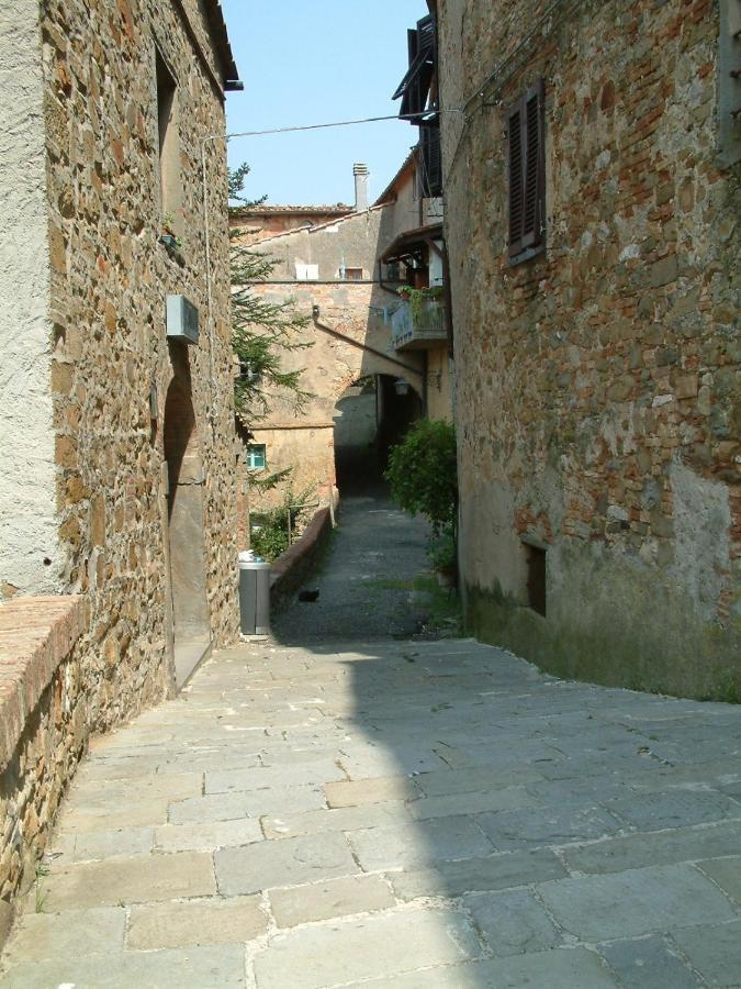 Casa Della Nonna Chianni Exterior foto